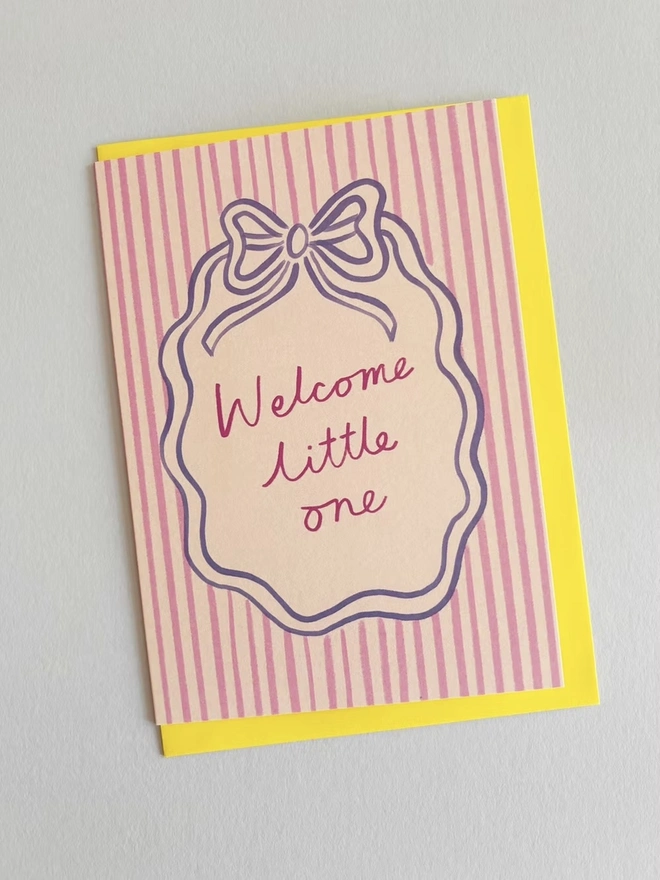 'Welcome Little One' Baby Bow Border Card