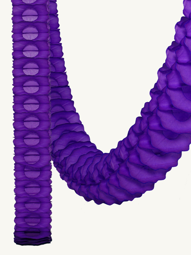 Classic paper garland