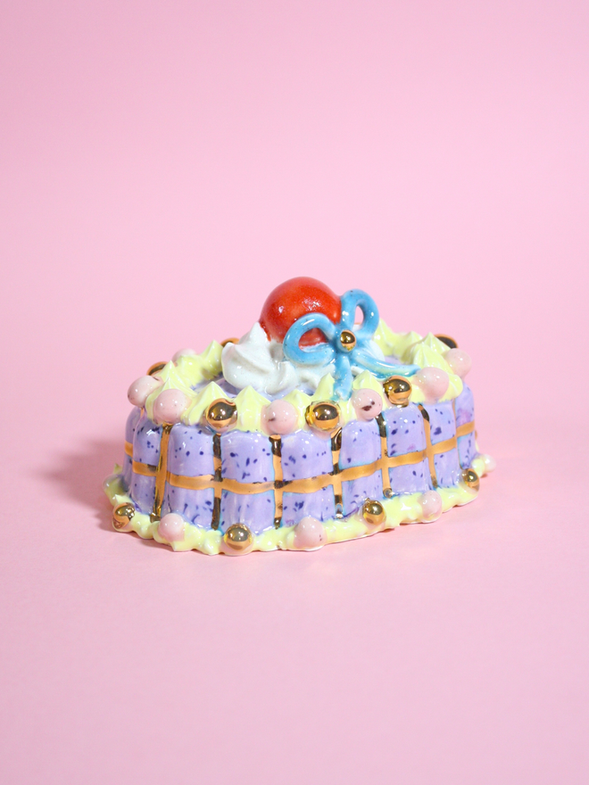 Violet Buttercream Cake Sculpture