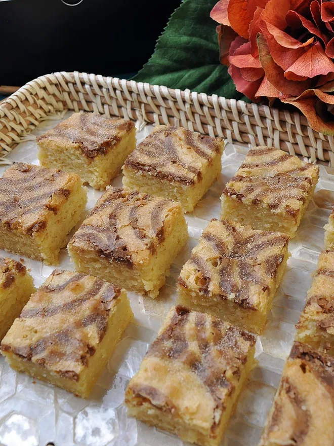 Cinnamon Bundie (Box Of 12 Or 24)