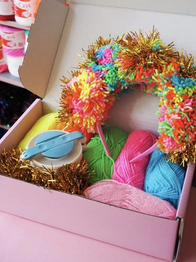 Tinsel Pom Pom Headband Kit