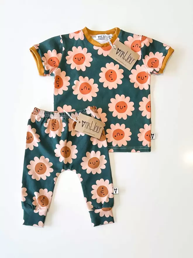 baby and toddler daisy print leggings