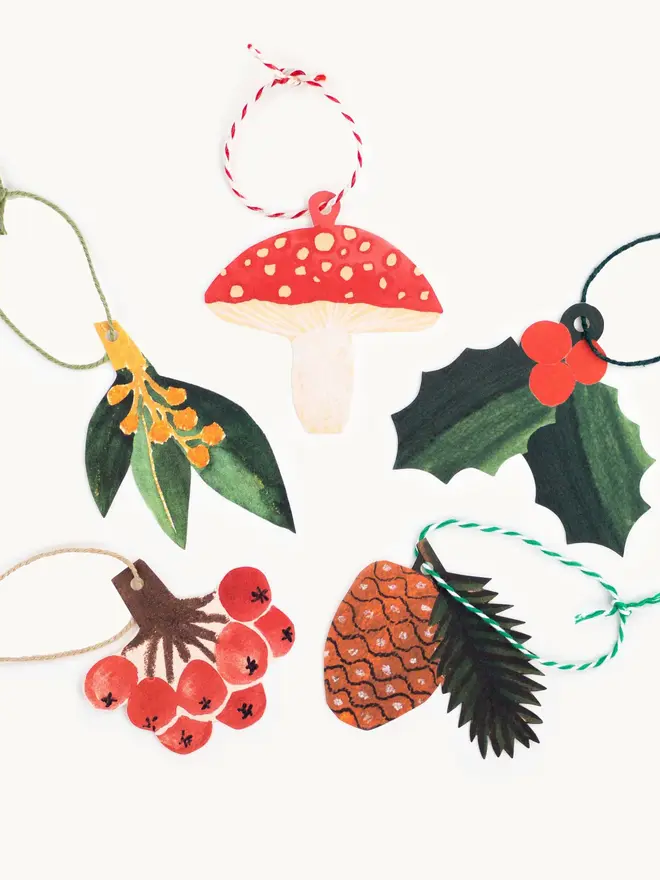festive gift tags