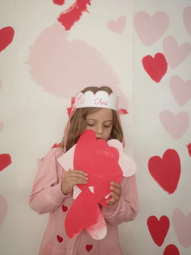 Cheri love heart bow crown pink