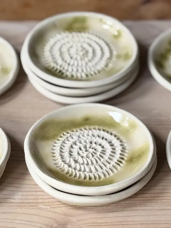 Ceramic Garlic Grater