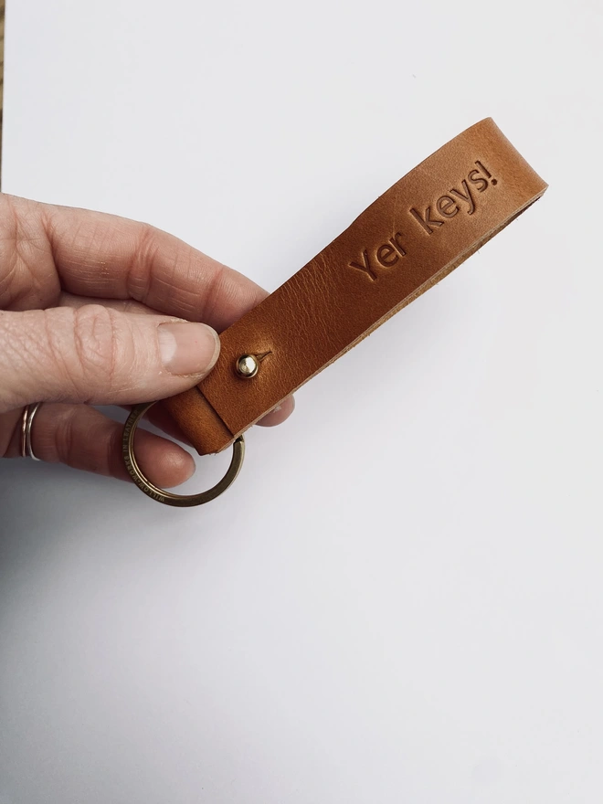 Personalised brown leather keyring
