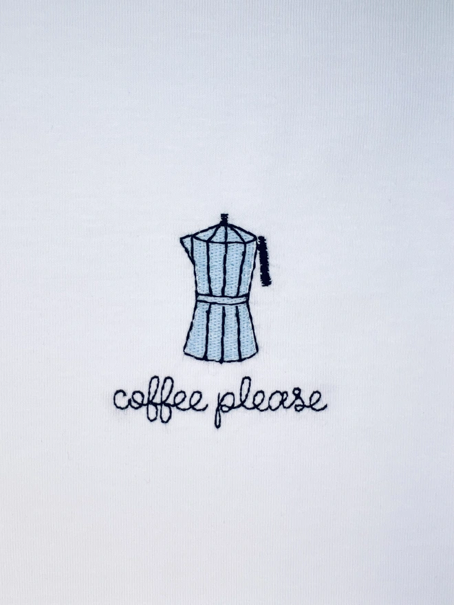     White T-shirt embroidered with moka pot motif and the words “coffee please”