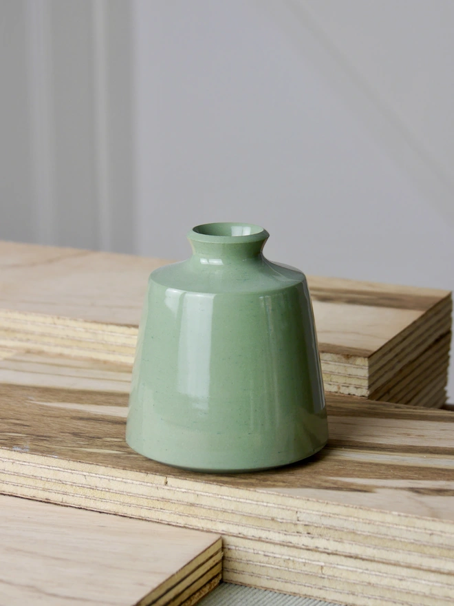 Ceramic Reed Diffuser in green