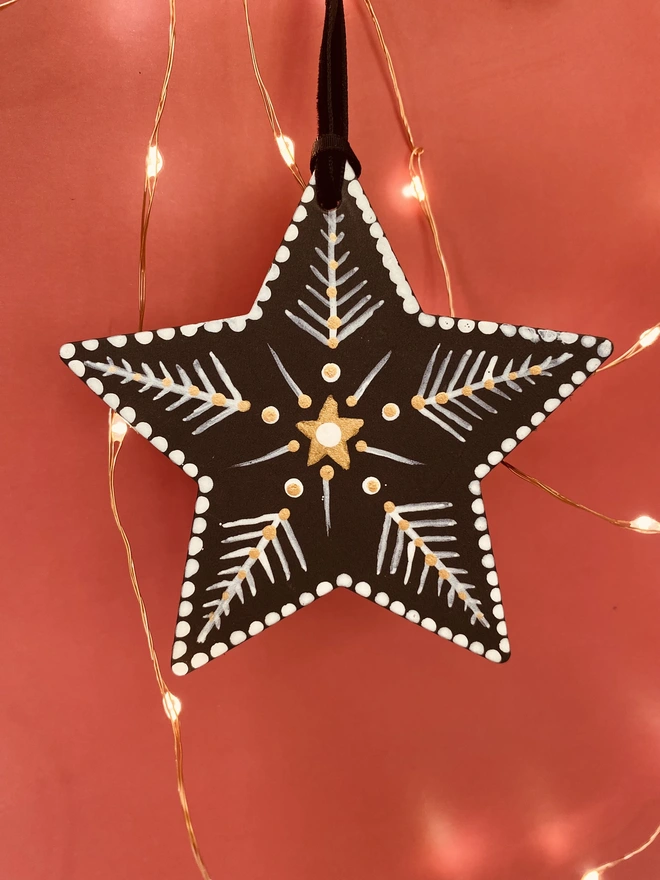 hand painted star decoration