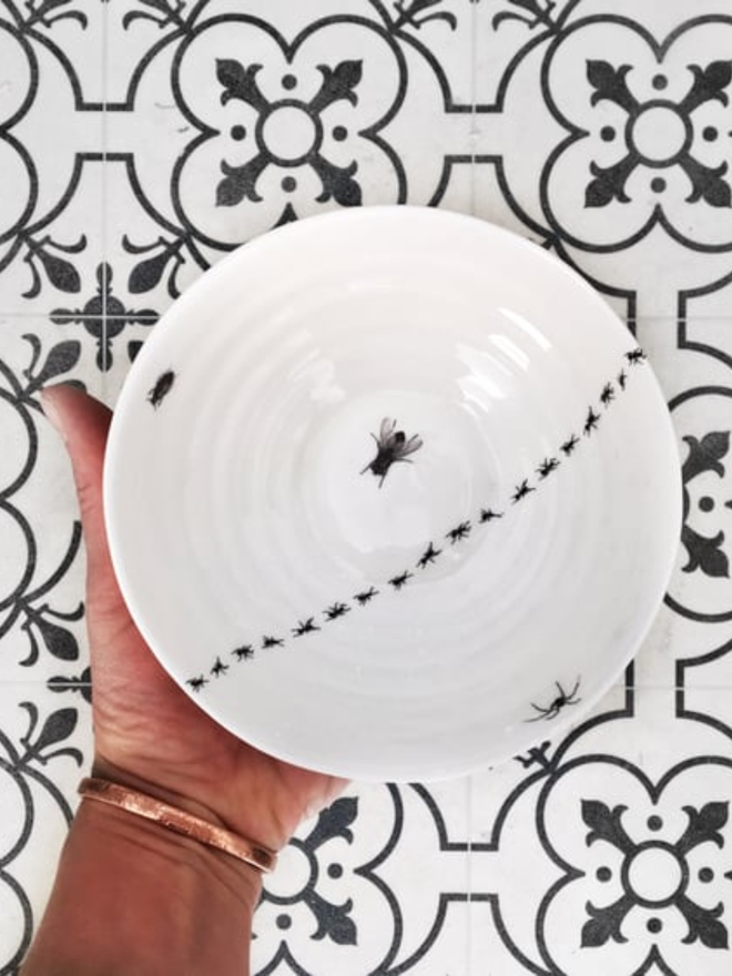 Insect bowl