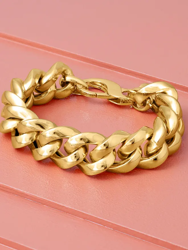 Gold Thick Curb Chain Bracelet