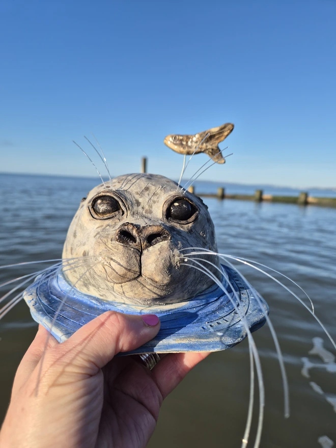 SEAL SCULPTURE 