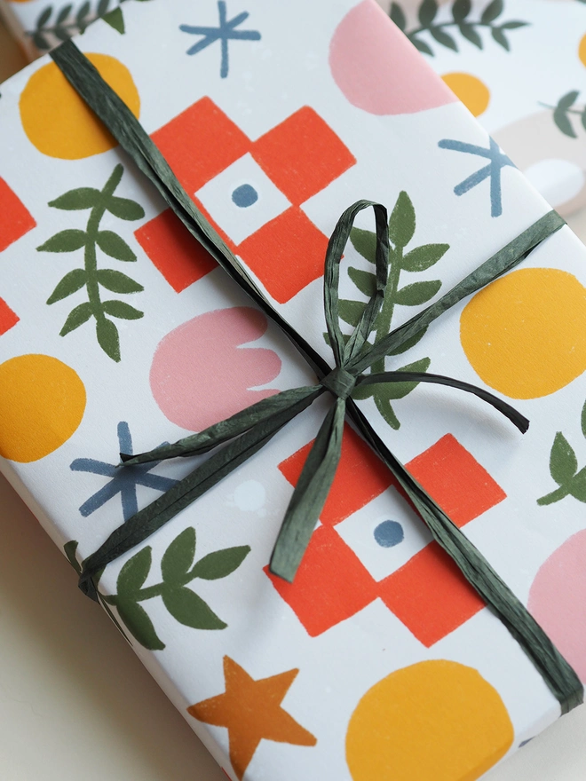 folk eco wrapping paper sheets