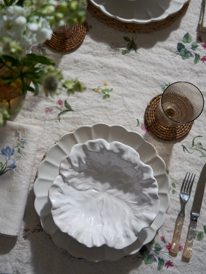 Table cloth with spring florals
