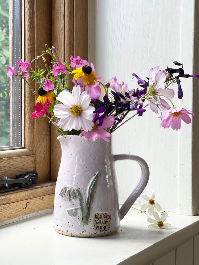 blubell pottery vase