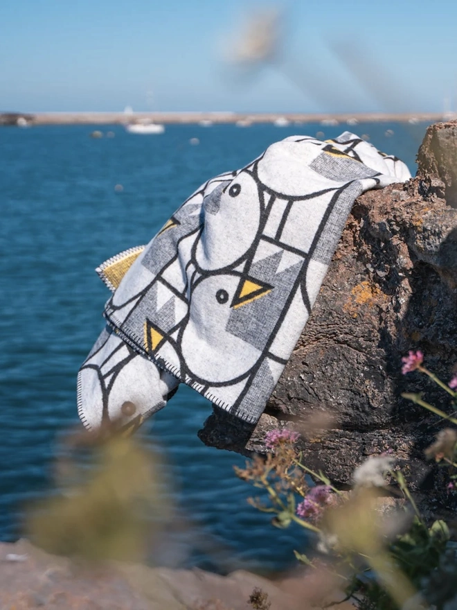 Great Gulls Blanket