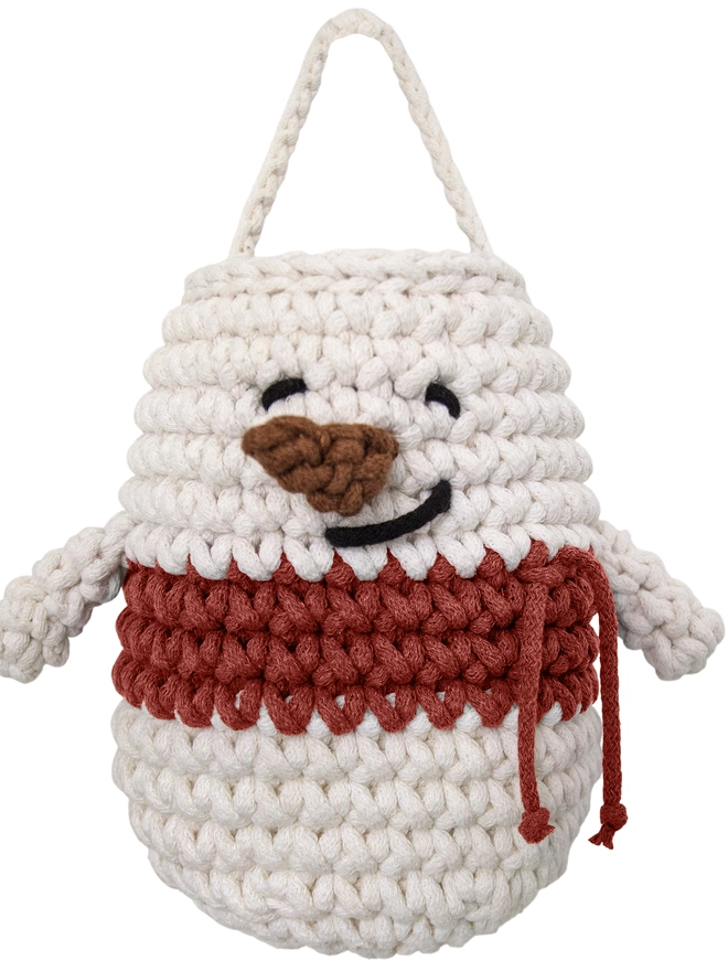 chrochet snowman hanging basket terracotta