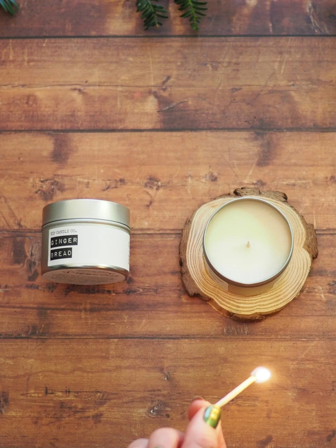 Gingerbread scented Christmas tree candle