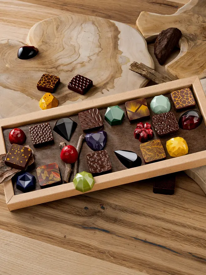 anniversary chocolate box