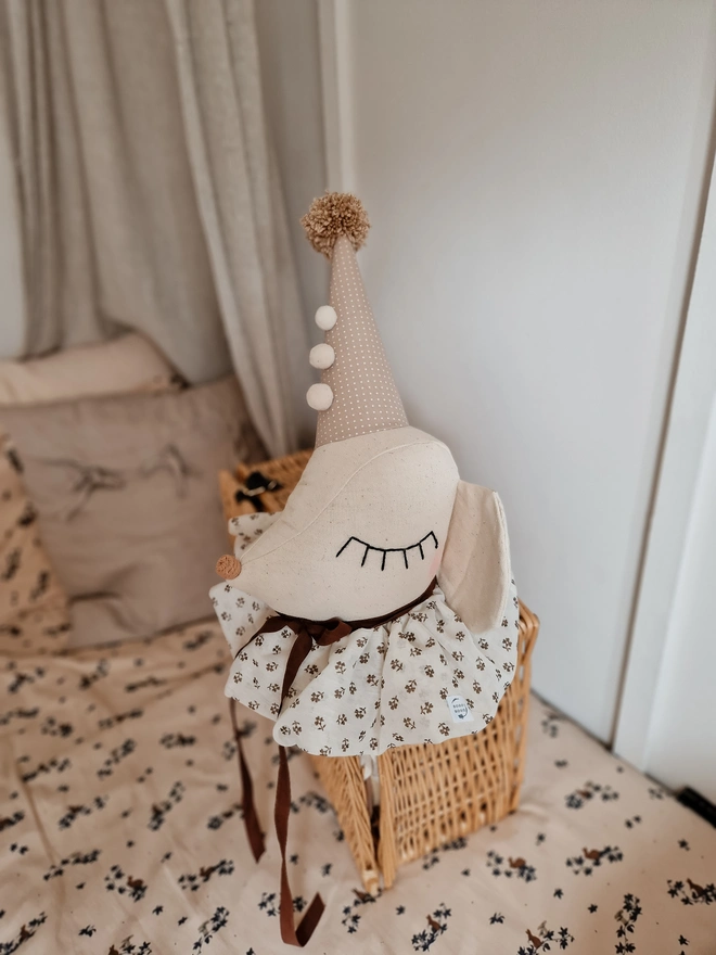 Beige Circus Mice Hanging Wall art, Mouse Nursery Decoration, Animal Head