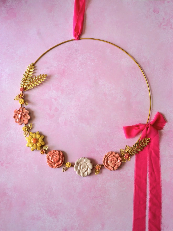 flower wreath, ceramic flower wreath, Flower decoration, flower wall hanging, Jenny Hopps Pottery, decorative wreath