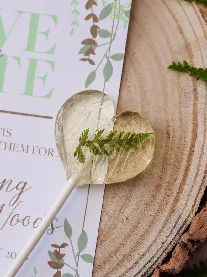 Small Leaf Lollipops (Pack Of 10)