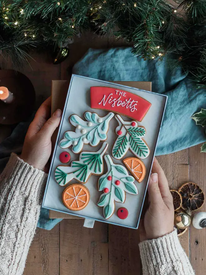 Christmas Garland Biscuit Gift