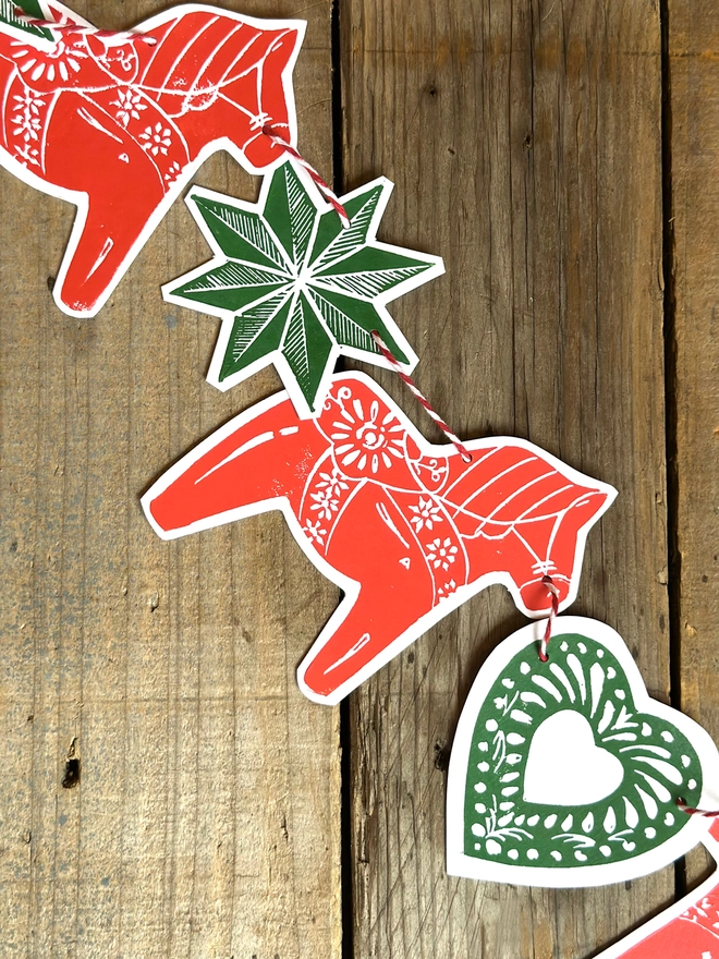 Dala Horse Traditional Nordic Christmas Linocut Garland