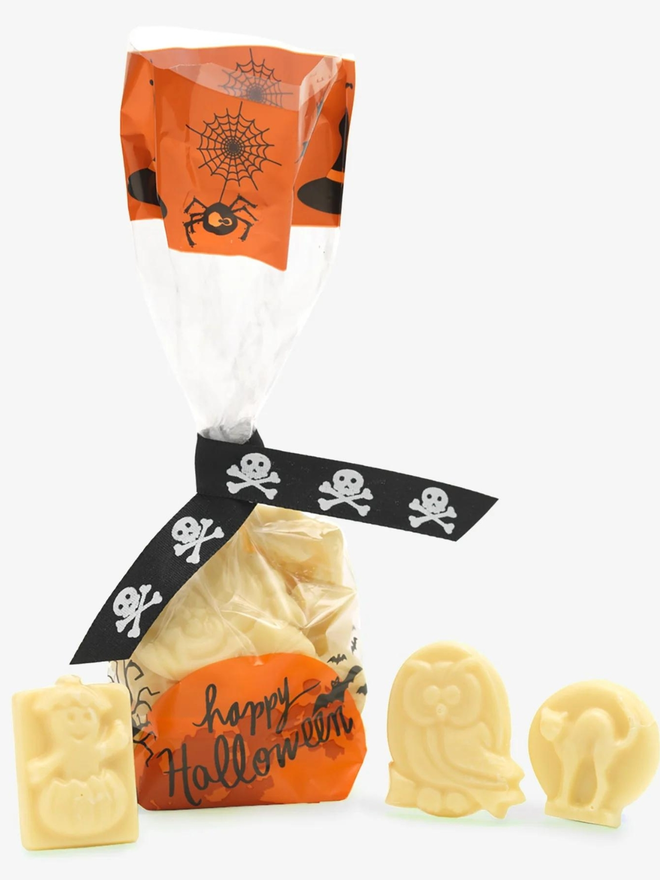 Milk chocolate Halloween bites