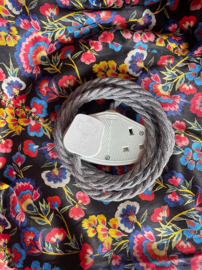 Lola's Leads Ash Fabric Covered Extension Cable