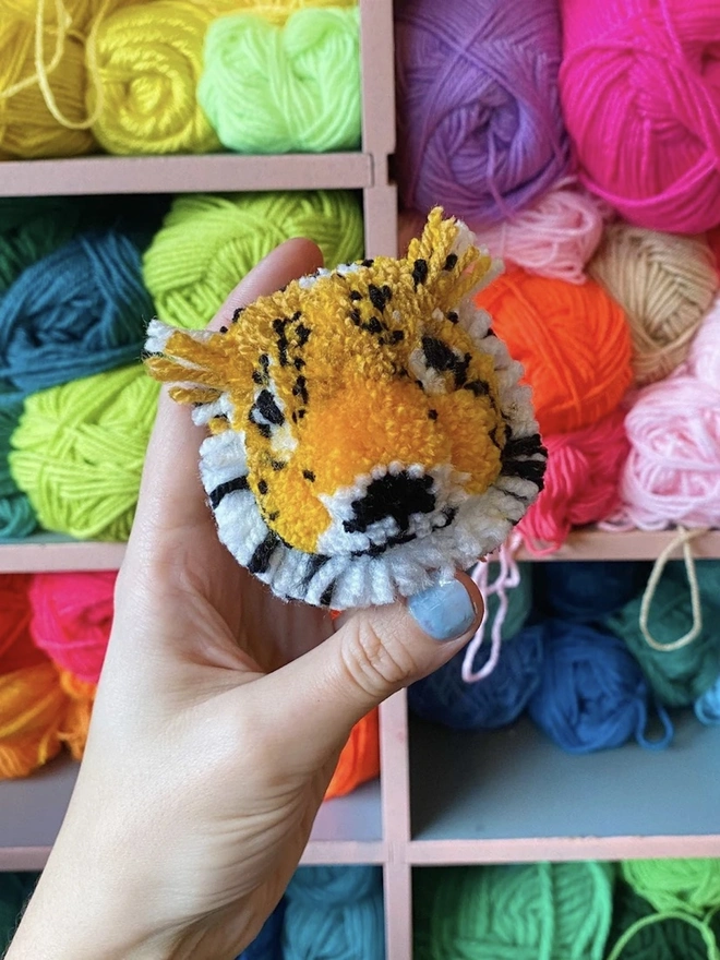 Tiger Pom Pom DIY Kit