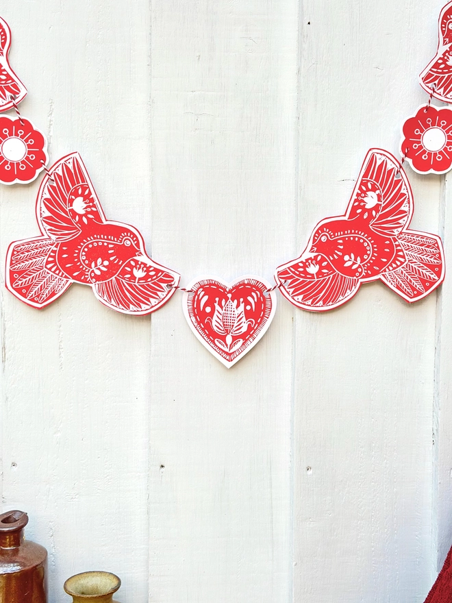 Robin Linocut Garland, Hand Printed Traditional Folk Art Decoration
