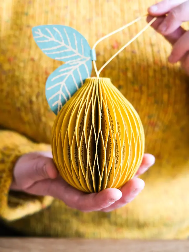 Lemon Honeycomb Ornament (Set Of 6)