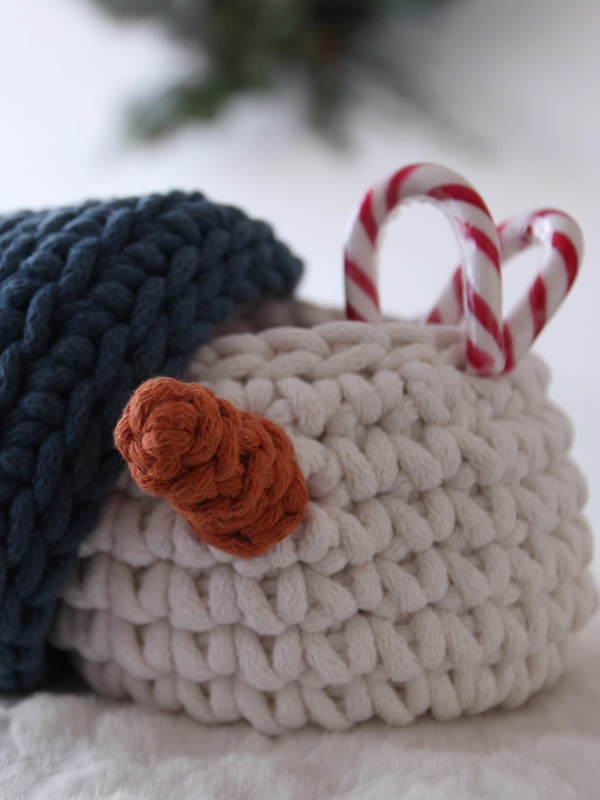 hand crocheted Christmas decor snowman basket