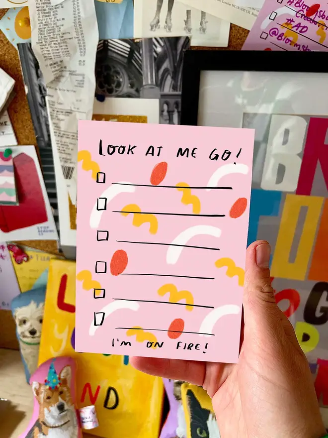 These colourful pads will brighten up your desk - and your Monday morning :)