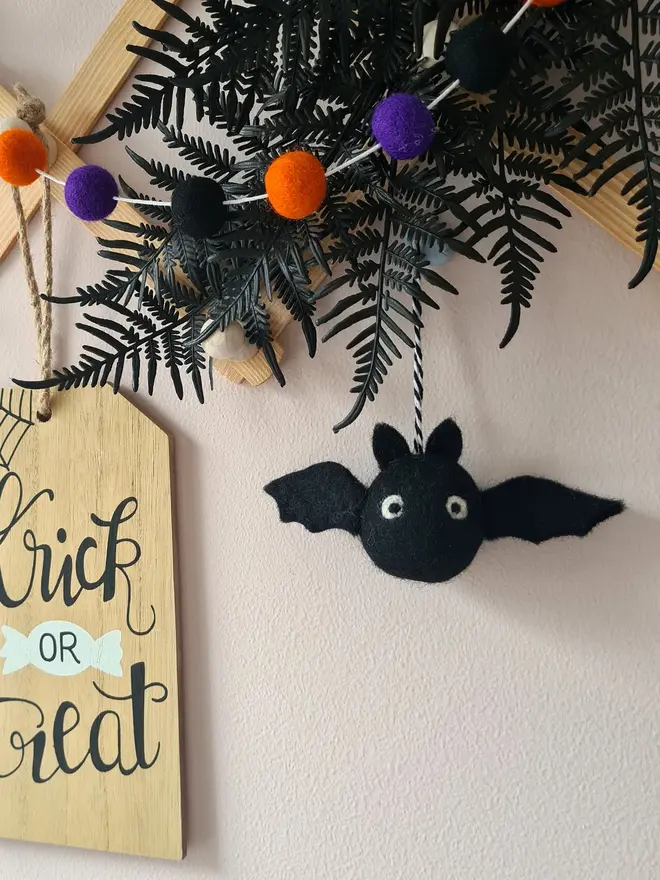 Hanging Felt Bat Halloween Decoration 