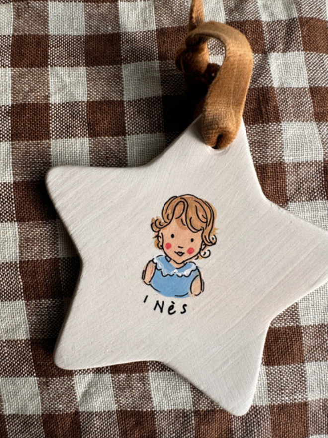 Personalised Illustrated Star. A star with an illustration.