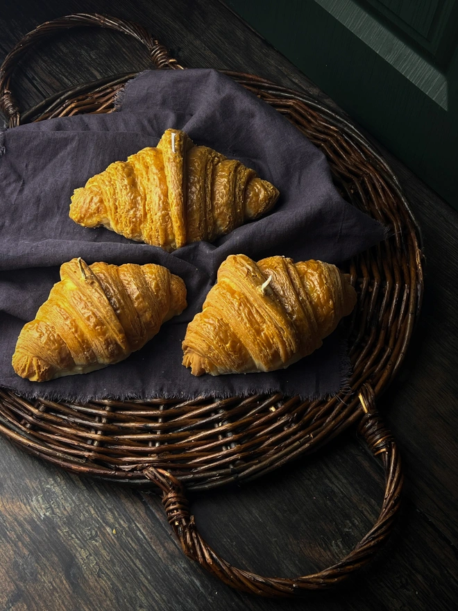 The Grande Croissant Candle