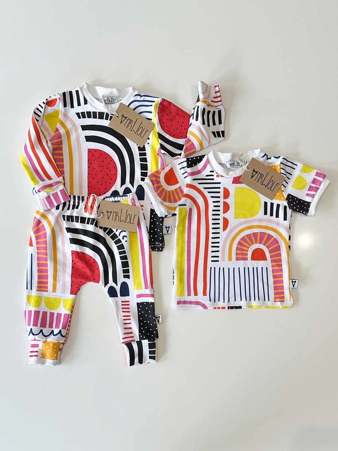 colour block print baby leggings, baby leggings, toddler leggings, colour block, art print