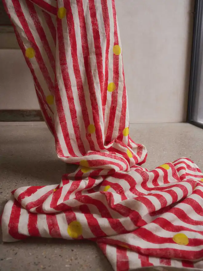 Red stripe Sunrise Linen Tablecloth