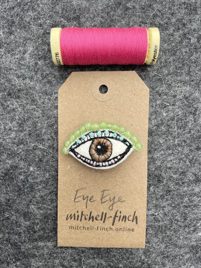 eye eye brooch