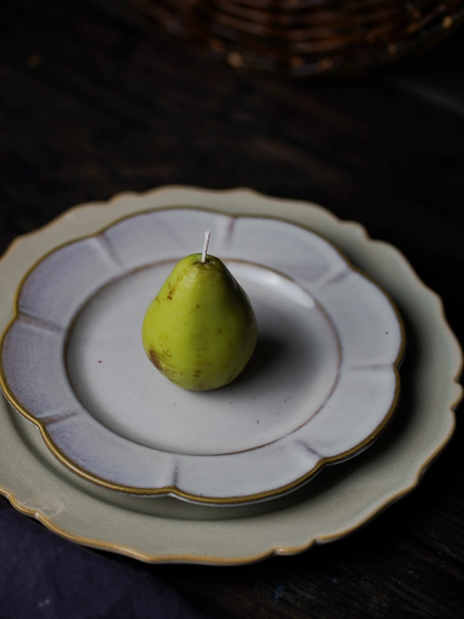 The Petite Conference Pear Candle