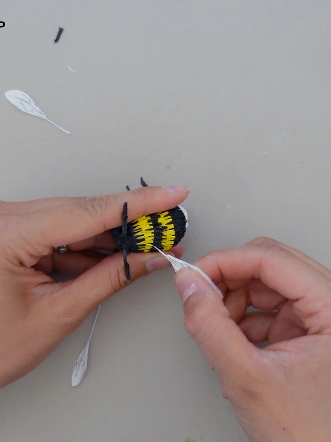Making Crepe Paper Bumble Bee 