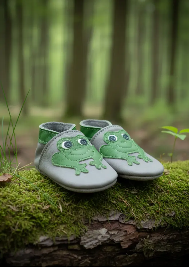 Frog grey and green inch blue