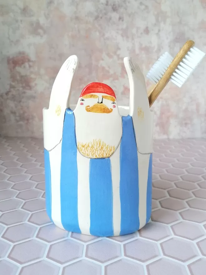 Sid ceramic unique hand painted toothbrush holder pot