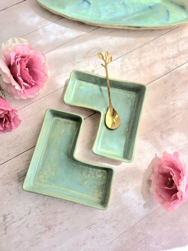 tapas dish, ceramic tapas dish, ceramic snack dish, mis and match dishes, Jenny Hopps Pottery, Mezze dishes