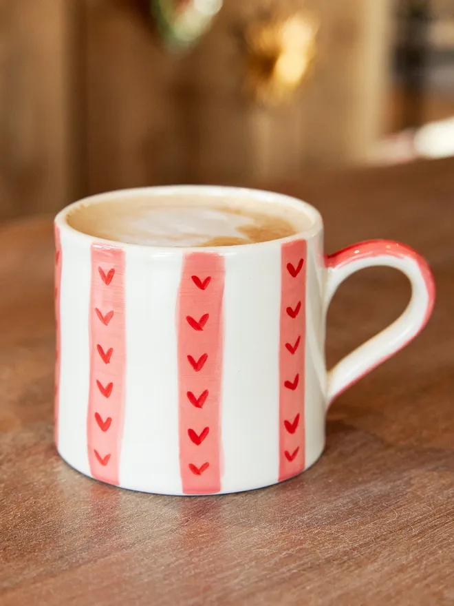 Ceramic stripe heart mug