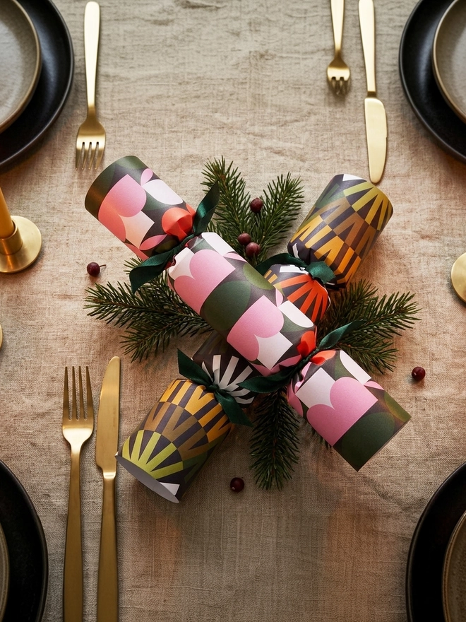 Storigraphic Christmas Crackers