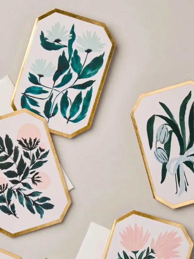 Pack of 5 botanical die cut cards