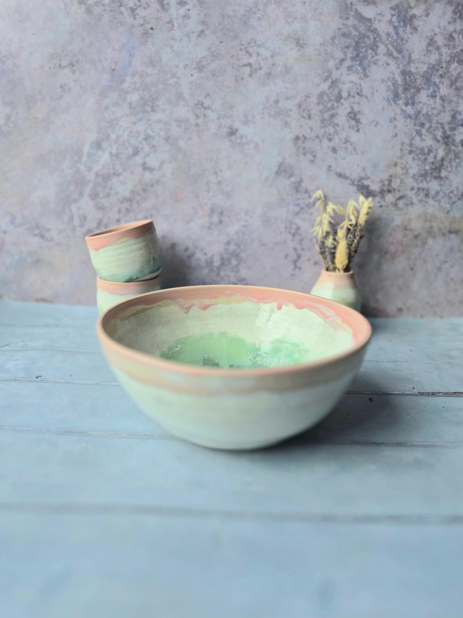 Serving bowl, large bowl, ceramic bowl, pottery bowl, Jenny Hopps pottery, Ceramic gift, pottery gift, colourful ceramics, gift for chef, gift for her, gift for friend, unique housewarming gift, pink bowl, colourful bowl, unique serving bowl, Holly and Co